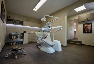 Alegerea Ideală: Cum Găsești un Dentist Ploiești Bun Pentru Sănătatea și Frumusețea Zâmbetului Tău 63 alegerea ideala cum gasesti un dentist ploiesti bun pentru sanatatea si frumusetea zambetului tau